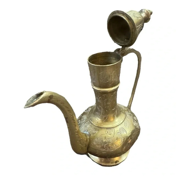 Vintage Brass Tea Kettle - Picture 11 of 11